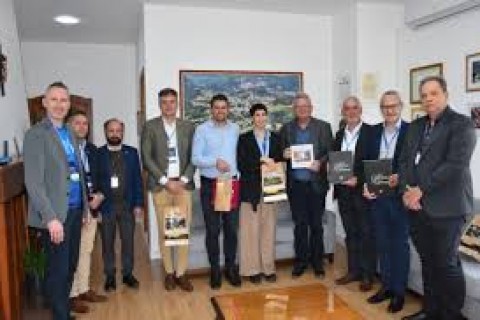 Prefeitura de Nova Petrópolis recebe comitiva de Sunchales