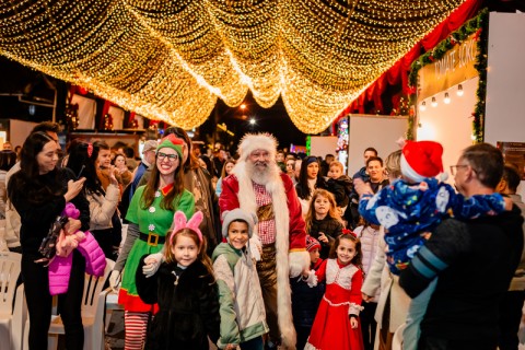 Nova Petrópolis ganha procissão de luzes e sonoridade  natalina